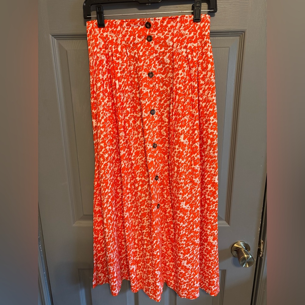 NWT ASOS Orange and White Floral Midi Skirt side slits and pockets US sz 4